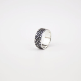 ‘Weave’ Silver and Black Patterned Ring