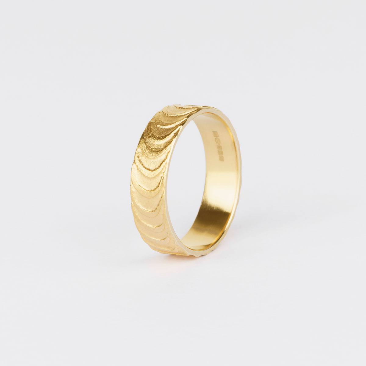 ‘Finesse’ Gold Ring