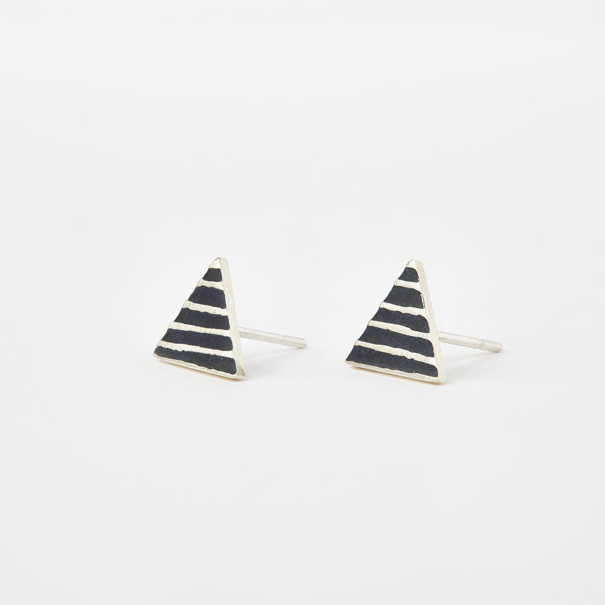 'Weave' Black Triangle Stud Earrings